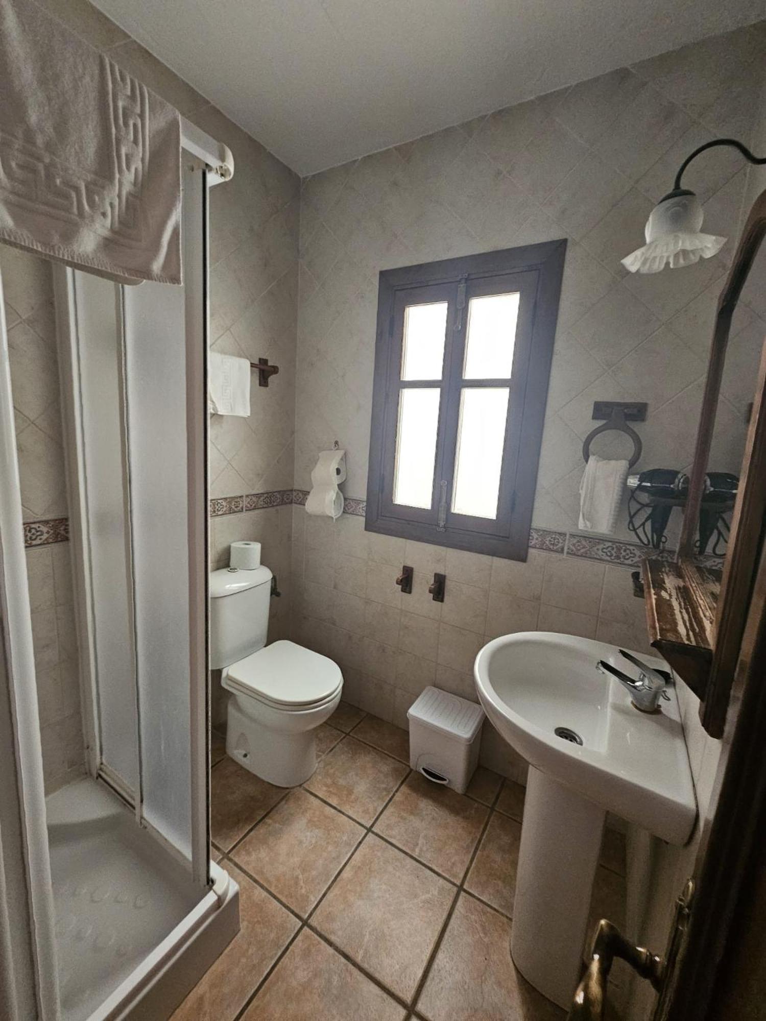 Hotel Meson Rural Iptuci Prado Del Rey Esterno foto